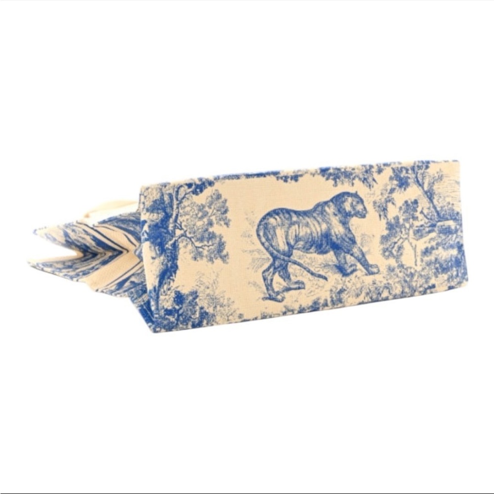 Dior Beauty Dioriviera Makeup Straw Bag - Picture 4 of 7